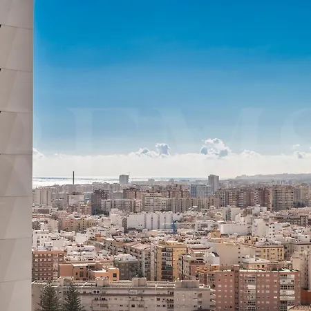 Apartment High-end 22nd Floor Apt, Views & Gym By Rems